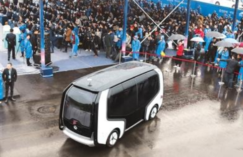 智能塑造中国发展新优势