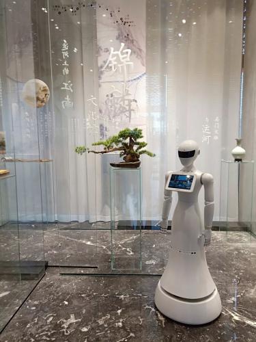 颠覆传统房地产 | 机器人+房地产=智能社区新模式