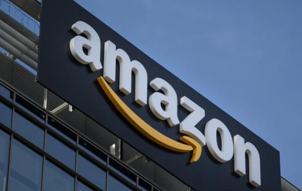 被机器人监控的亚马逊血汗工厂