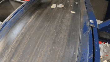 垃圾分拣的活就交给这个机器人吧