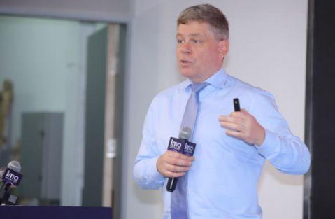 医工结合：医用机器人产业发展面临的最大挑战