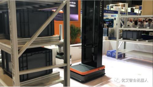 Youibot携电商仓物流解决方案引爆全场