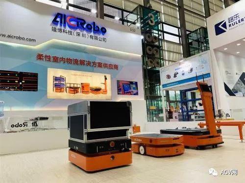 隆博科技携柔性室内物流“黑科技”精彩亮相华南自动化展