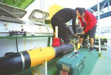 水下机器人参与现场排查和图像取证工作