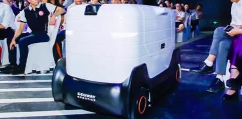 从2C到2B：九号机器人推出配送机器人