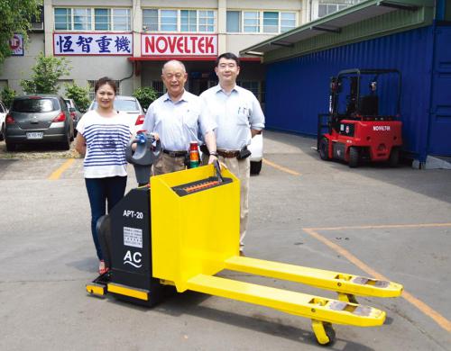 恒智推AI无人驾驶自动导引运搬系统