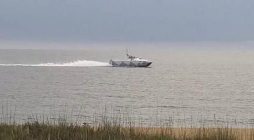 美军秘密测试隐身无人船 以60节速度海上狂飙