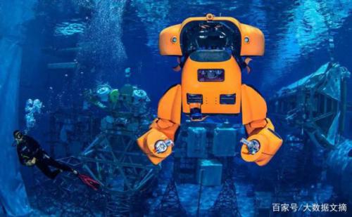在休斯敦巨型人造湖中，NASA“养”了一只海底变形金刚