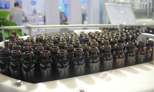 工业机器人、AGV 助力制药及设备工业开启“智造”时代