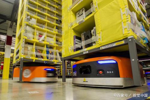 电商巨头发力最后一公里配送，无人快递车争夺战正式上演