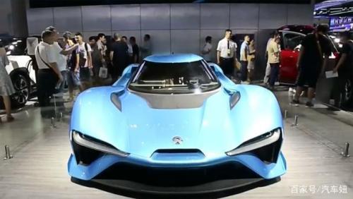 智博会上发现狠角色，号称“全球最快无人驾驶汽车”，来自国产