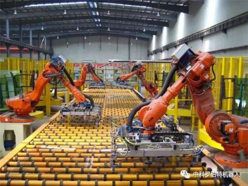 阻碍我国机器人发展的，是机器？还是人？