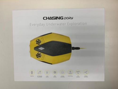 水下黑科技：测评全球最小潜拍无人机"潜行多睿" 