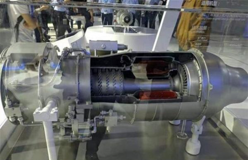 为什么无人机不使用小型燃气涡轮发动机作为动力？