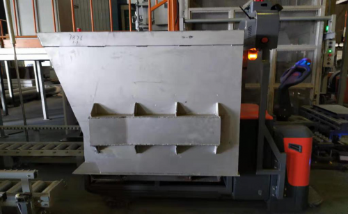 科钛激光叉车 - 助力铝压铸行业实现自动投料【案例介绍】