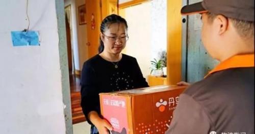 天猫、京东、顺丰、丹鸟，电商物流“蟹斗”阳澄湖