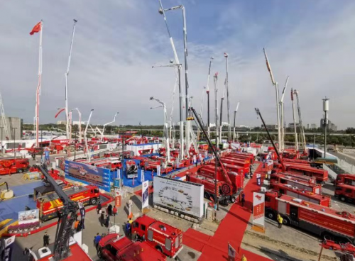 机器人、无人机……这不是科幻片，这是消防展！