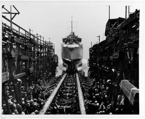 美国动用无人机，在海底六千米发现老古董！原来是海战“英雄” 