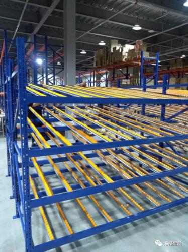 流利式货架尤其适用于超市配发中心