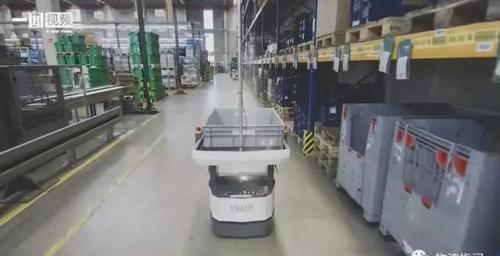 视频：科纳普AGV仓库作业场景曝光，SLAM导航模式牛在哪里？