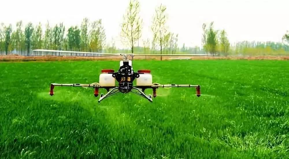 无人机干掉了卖农药的，下一步是卖肥料的？