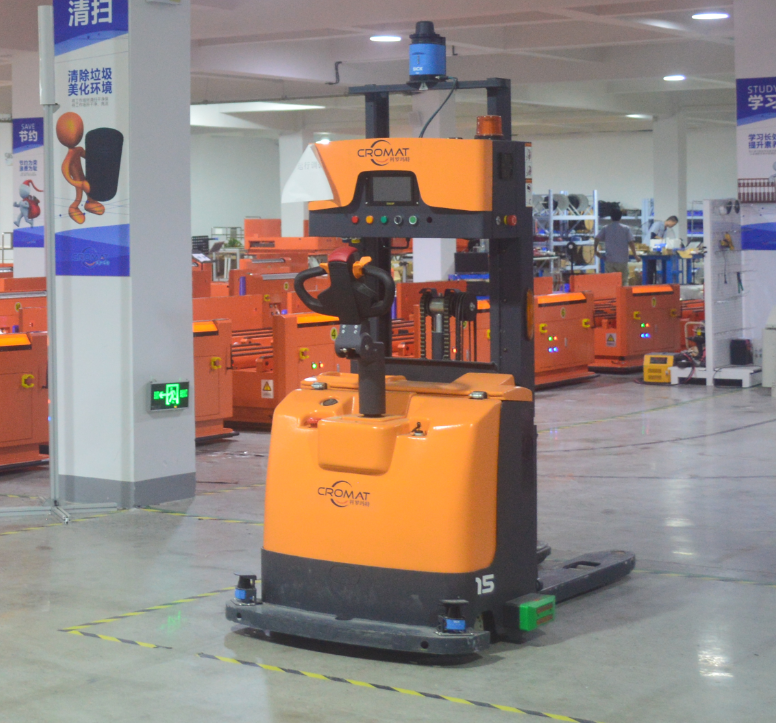 激光叉车AGV
