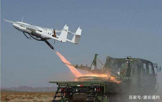 美军新型无人机发射器，源于美国著名运动，让无人机成为战车伙伴