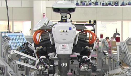 当机器人大脑植入了一颗5G芯片