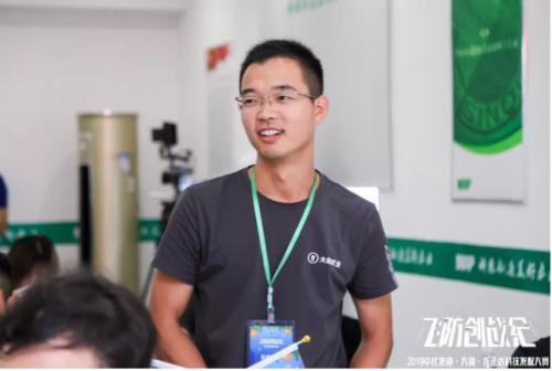 植保飞手张彬：用无人机防治果树病虫害是必然趋势 T16首月即完成千亩