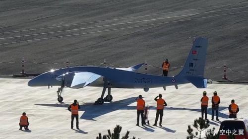 被中国无人机血虐后，这款土耳其怪兽一飞冲天，性能实现全面反超
