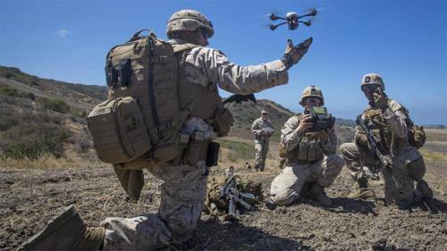 中方无人机势不可挡，美军飞行员出现失业潮，白宫愤慨却无计可施