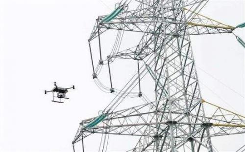 湖南完成全国首次“无人机+5G”智能作业 在500千伏变电站带电巡检