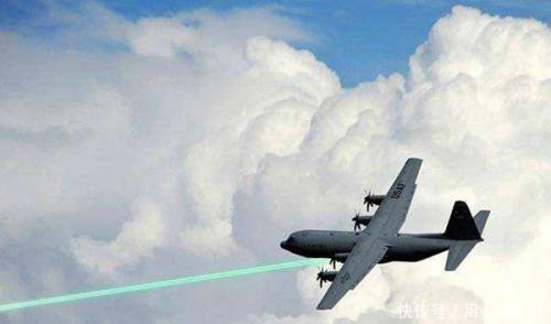 激光武器进入实战部署，拿手好戏是专门打无人机，可瞬间击落几百架！