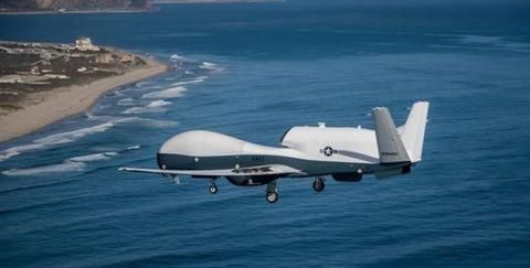 神话再次打破了：全球顶级无人机被伊朗击落之后，又撞毁了一架