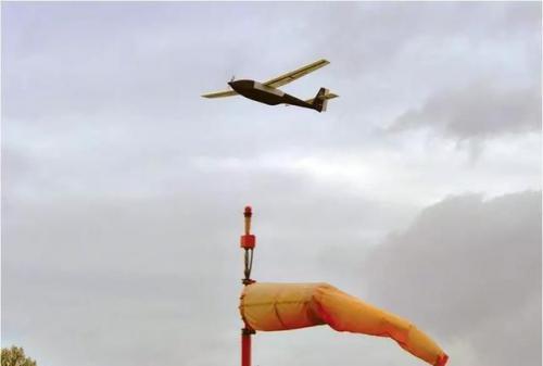 「无人机」混合动力将延长无人机的航时