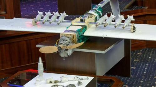 俄驻叙空军基地遭无人机袭击，防空系统击退来袭