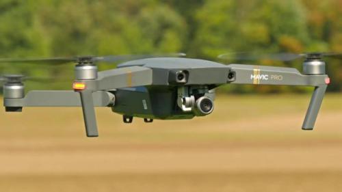 从无人机投毒到未来战争，军人的作用只会越来越小，机器更有效