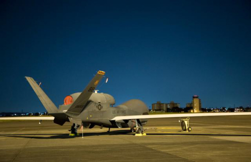 美空军RQ型无人机装备33架，2架即可侦察中国全疆域，比较强悍 