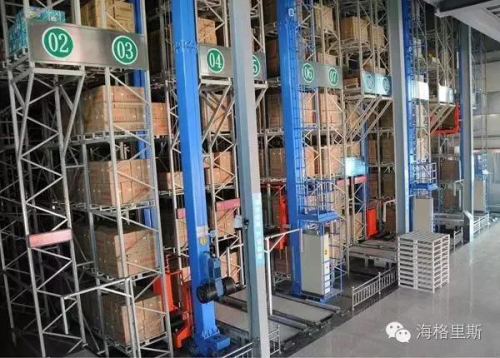 为什么说有轨巷道堆垛起重机是立体仓库中最重要的起重运输设备？