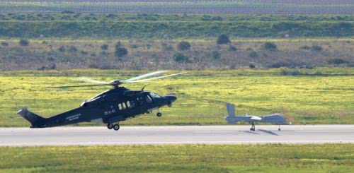 意大利莱昂纳多公司新型战略监视无人机完成首飞 