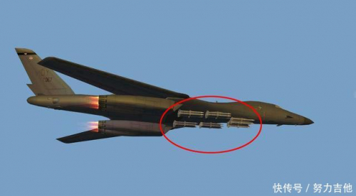 新型战略轰炸机亮相！航程12000公里，载弹60吨是B2隐身战机的3倍