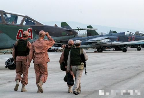 多架无人机突然杀到，俄防空导弹快速击落，2千援军紧急部署