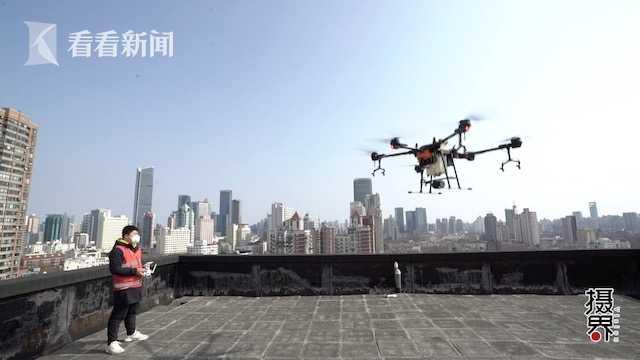 上海物业出奇招 他用无人机为社区干部“减负”