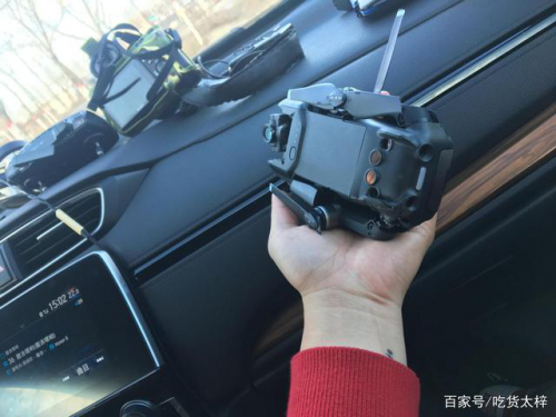 金钱的教训：在新疆飞无人机炸机了，撞电线上竟然不在保修范围？