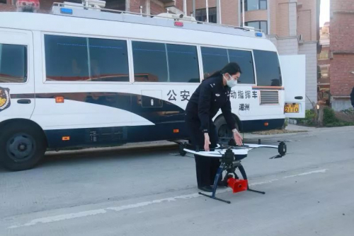 福建莆田北岸分局使用哈瓦无人机指挥车和无人机搭起空中防疫力量