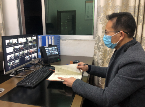 兴文县疫情防控放大招：云视讯、无人机、对讲机齐上阵