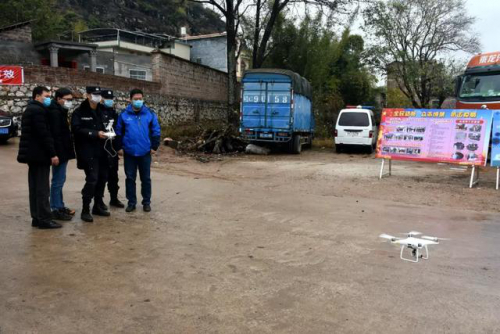 无人机成为平乐县水南村抗击疫情空中卫士！
