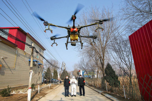 无人机风驰疫区背后