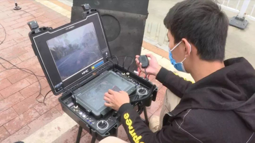 四会：出动无人机进行防疫知识宣传和防疫管控！ 