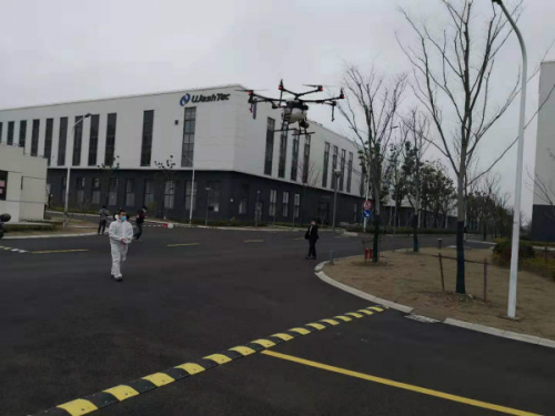 防疫在社区｜ 无人机“显神通” 金山工业区防疫布下“空中阵地”